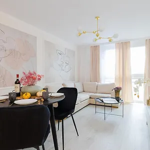 Dja Chlodna, Wola Apartament
